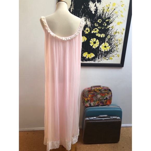 Flawless Vintage Nightgown - Picture 5 of 8